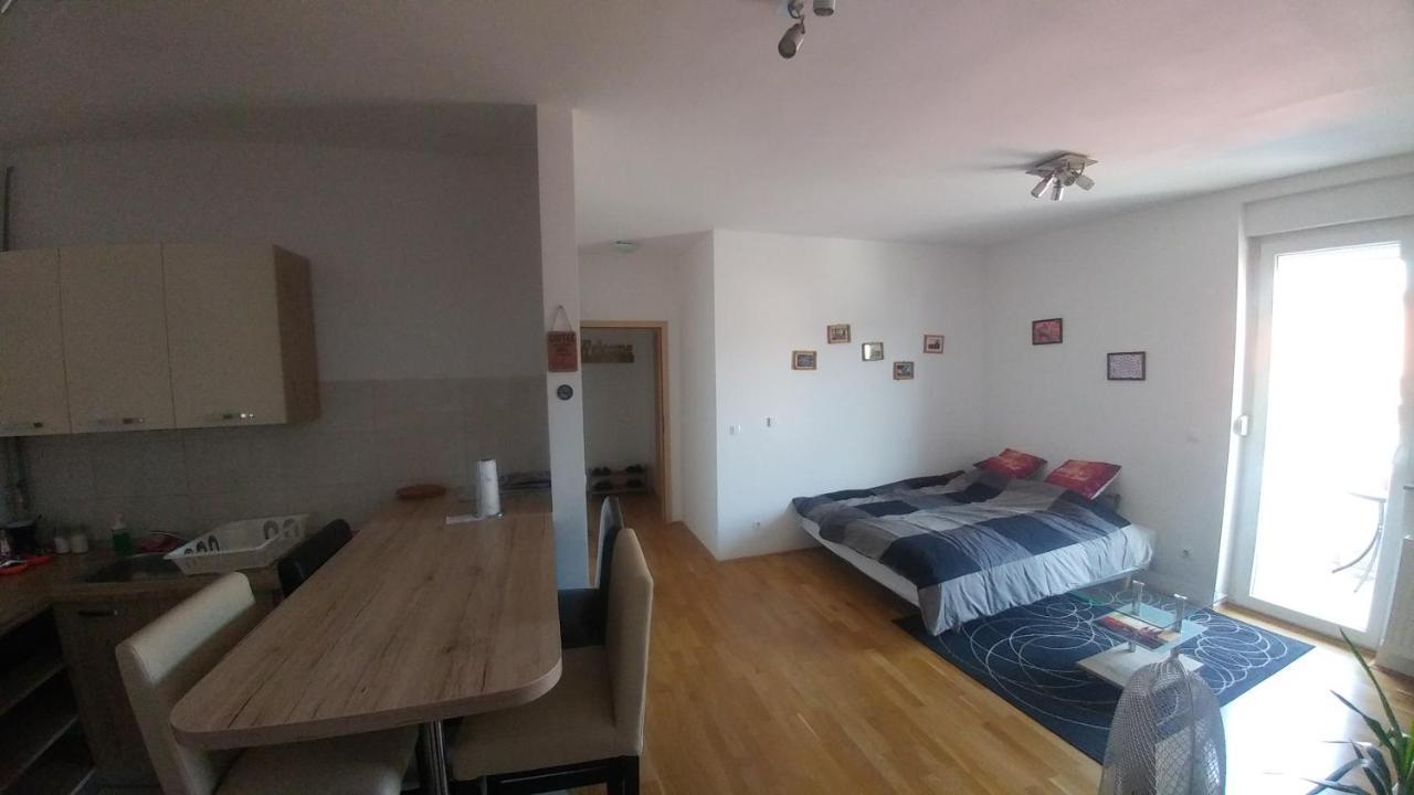 Apartment Daphnia Zagreb Ngoại thất bức ảnh