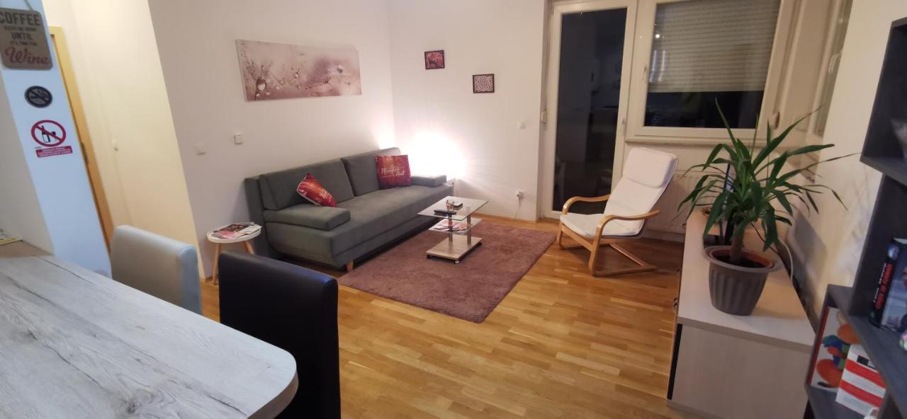 Apartment Daphnia Zagreb Ngoại thất bức ảnh