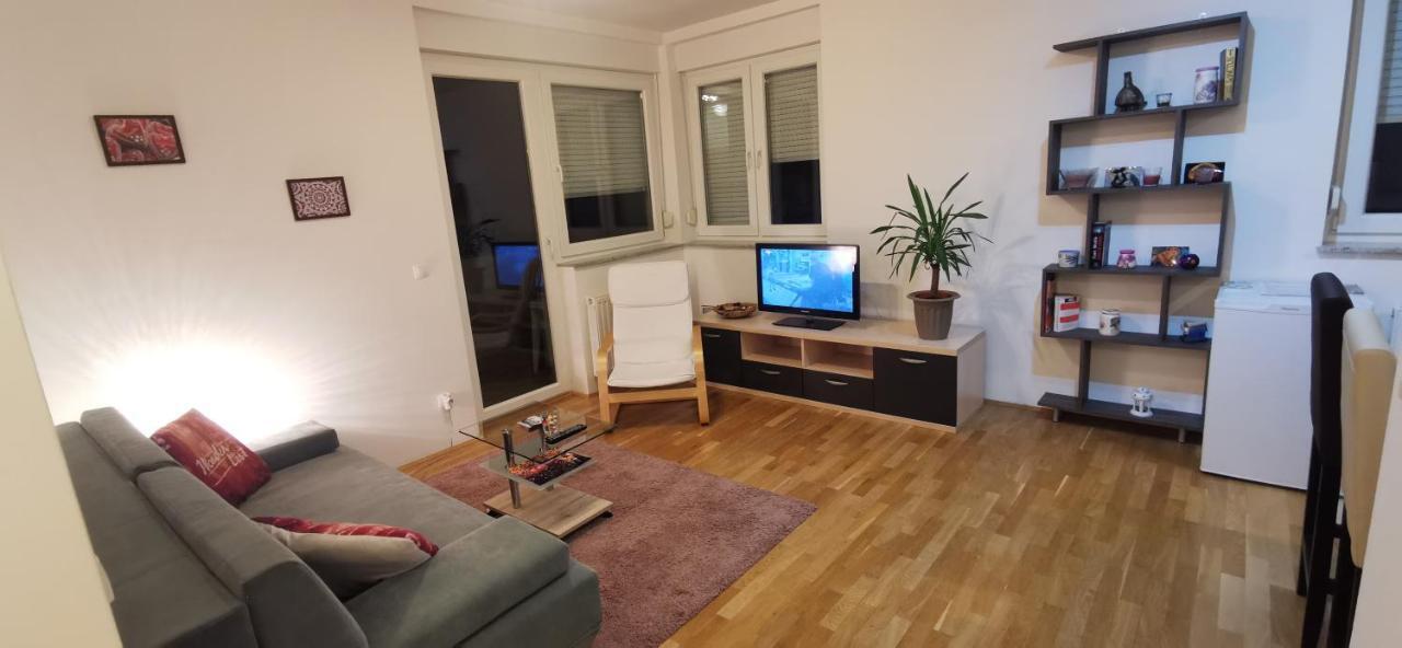 Apartment Daphnia Zagreb Ngoại thất bức ảnh